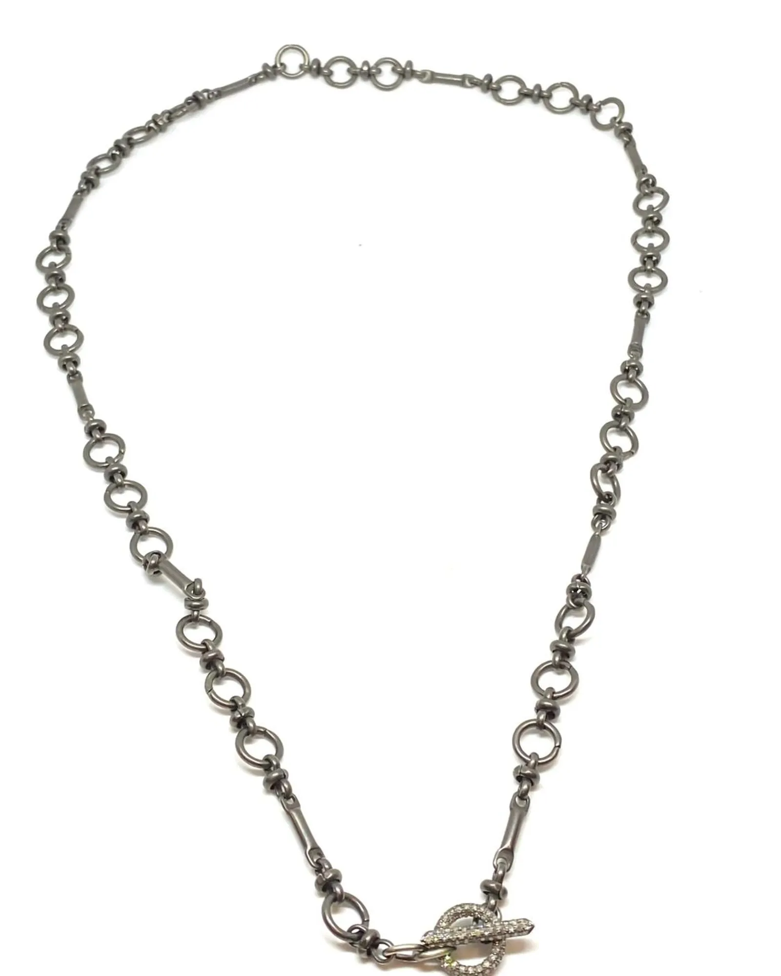 22" Oxidized Chain With Oxidized Diamond Mini Toggle Necklace in Silver | Silver