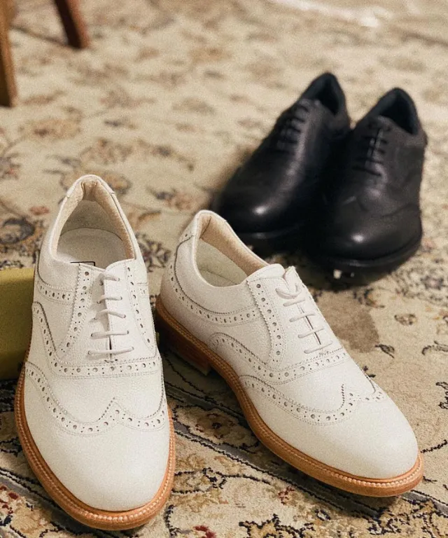 Giclee Unisex Classy Premium Leather Golf Shoes - White