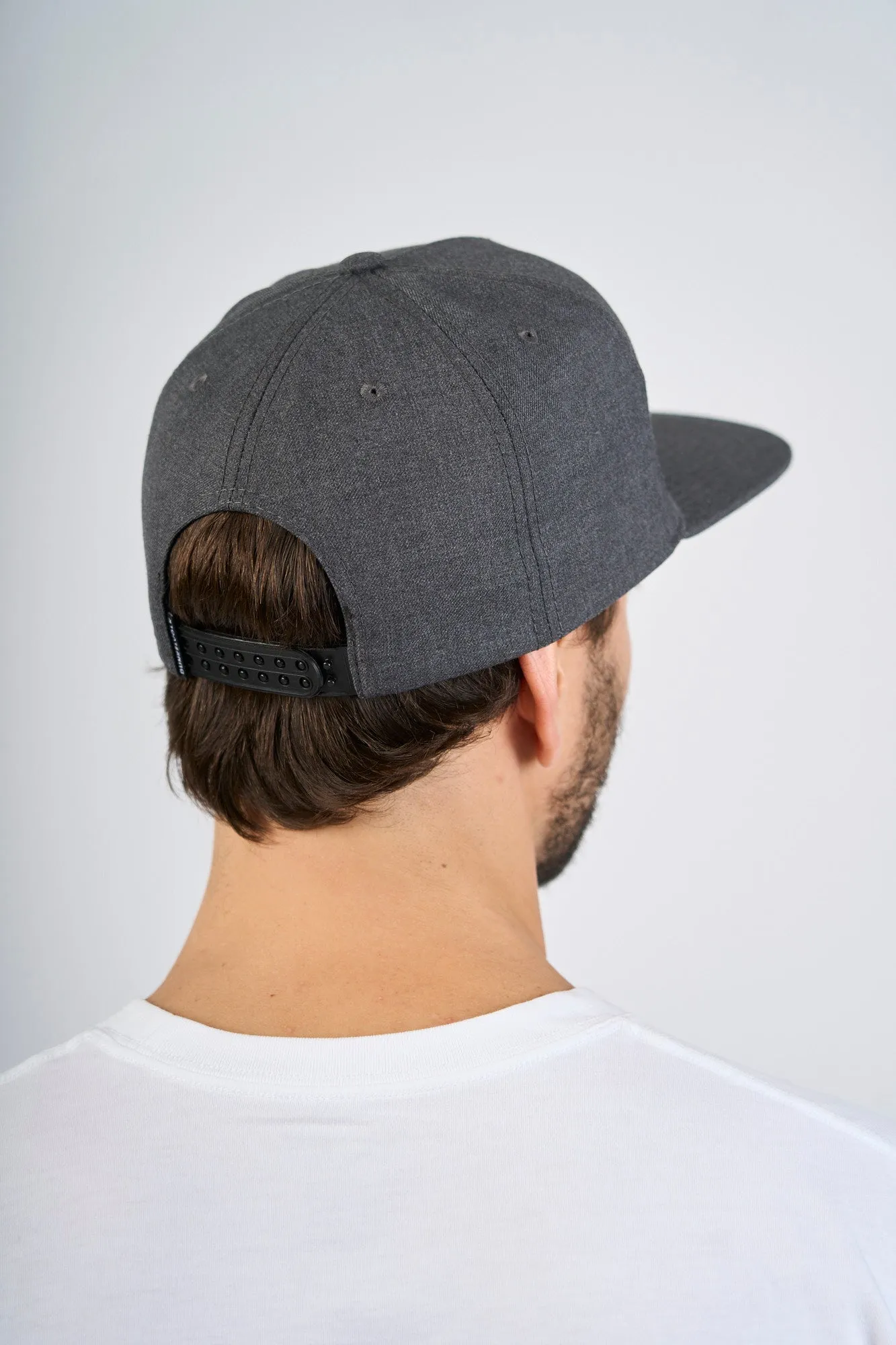 Gorra para Hombre DUNKELVOLK CAP LOGBOND SGRH