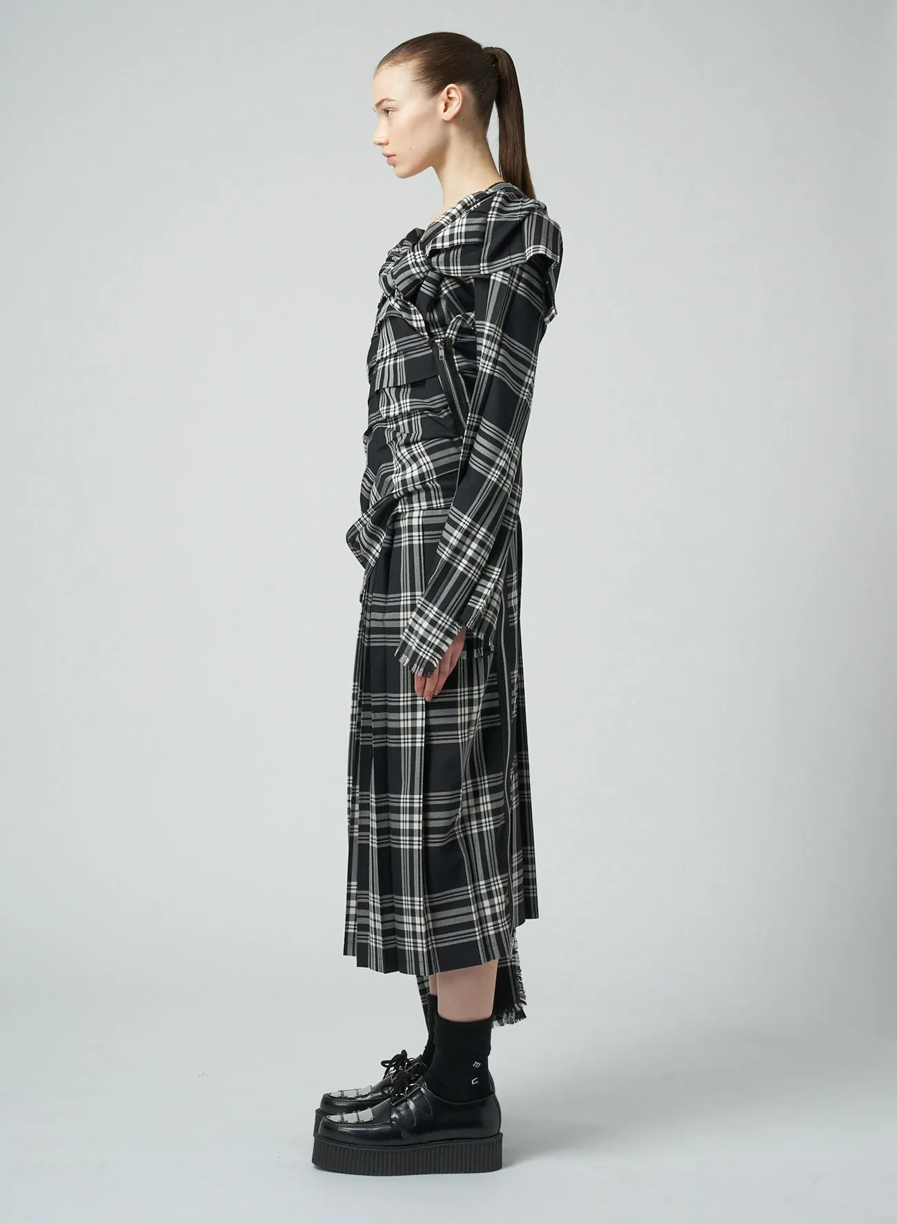 PLAID DRESS WITH TWISTED PLEATS