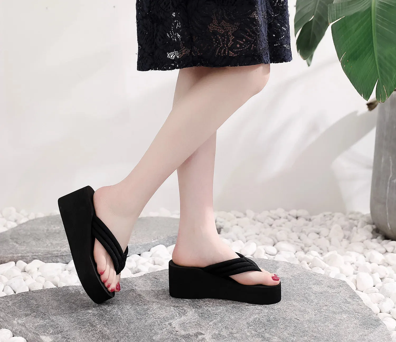 Summer Women Shoes Platform Bath Slippers Wedge Beach Flip Flops Slippers Shoes Zapatillas Mujer тапочки для дома